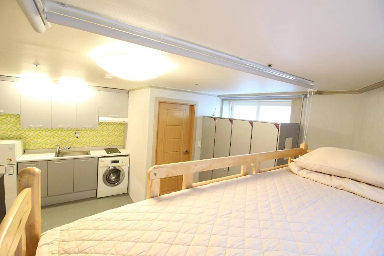 Hostel Familie Busan Station South Korea